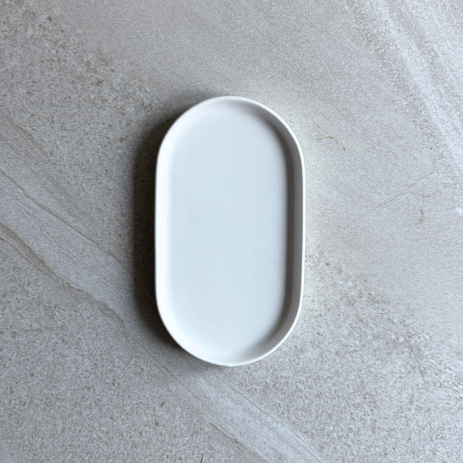 Murchison-Hume - Deco Cashmere Small Oval Catchall - Tray