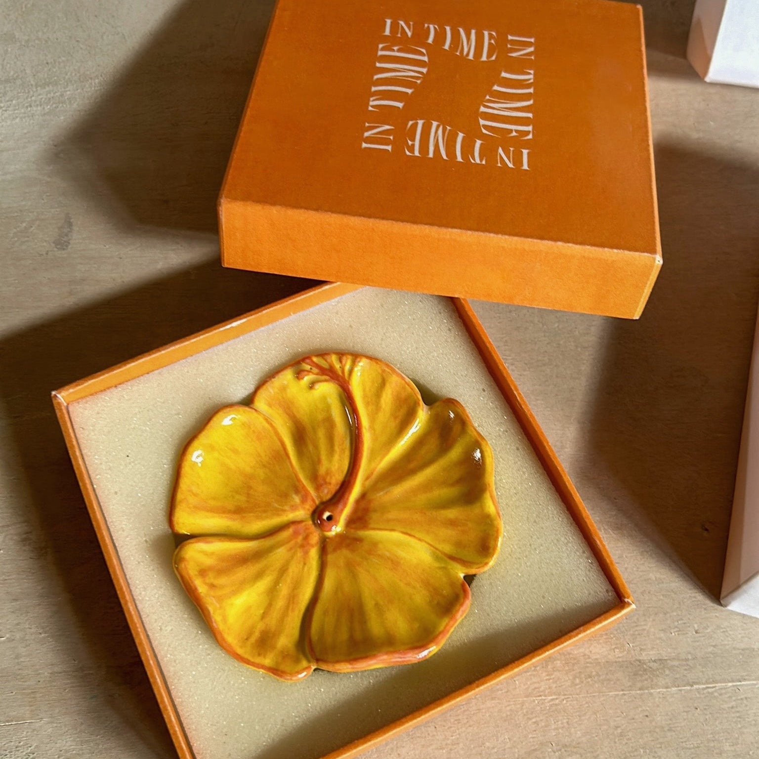 In Time Incense - Hibiscus Ceramic Golden Yellow - Incense Holder